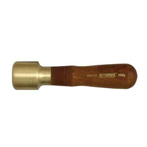 Beeldhouwklopper messing kop met beuken houten handgreep